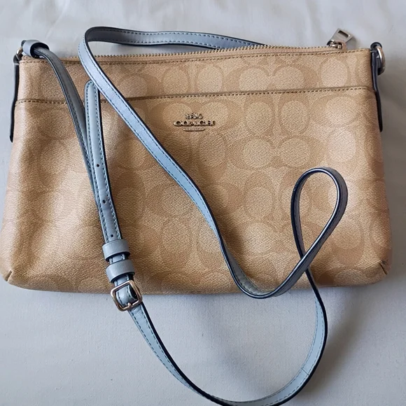 Coach Tan and Blue Crossbody GUC - Picture 1 of 10